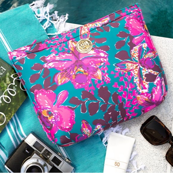 Lilly Pulitzer Handbags - Lilly Pulitzer Neoprene Pouch NWT